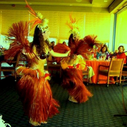 hawaiiandancers-1